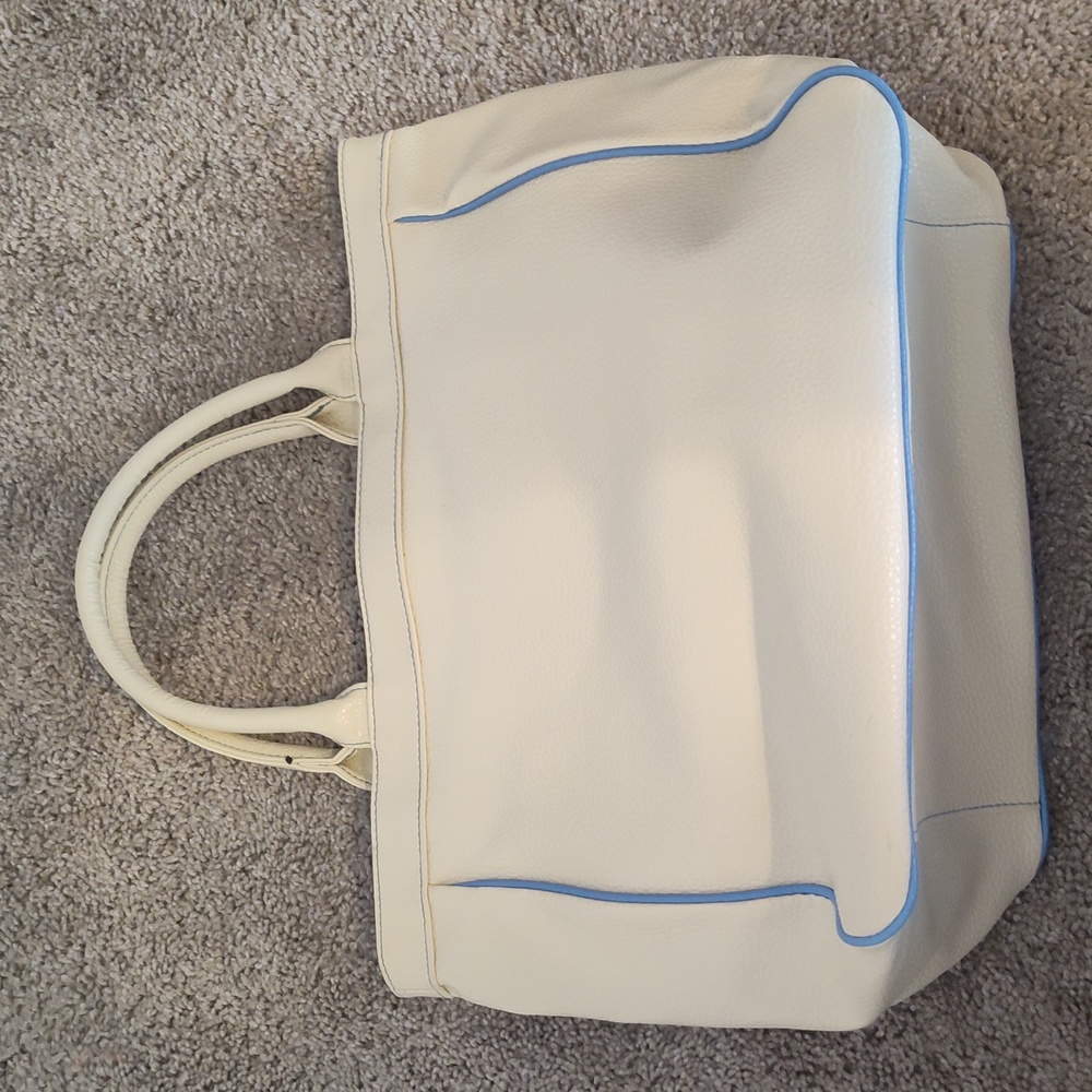 Estee Lauder bag - Picture 7 of 9